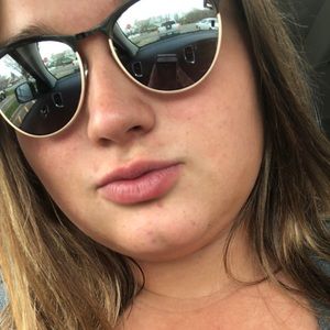 Meet your Posher, Shay